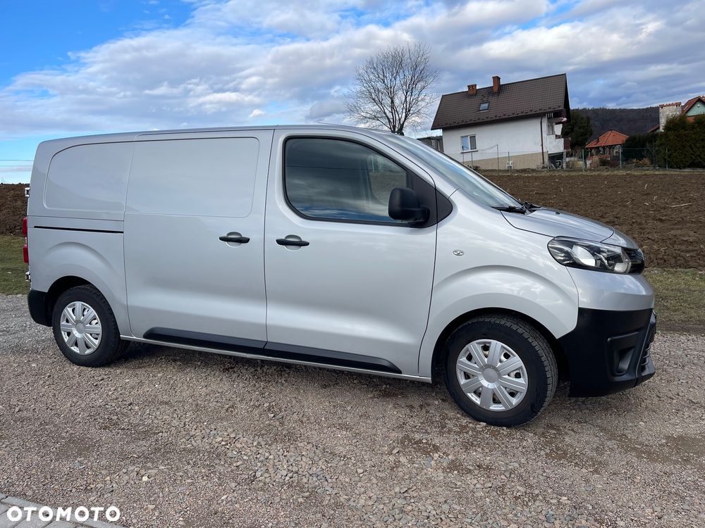 Toyota Proace - 10