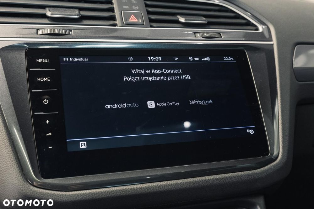 Volkswagen Tiguan - 20