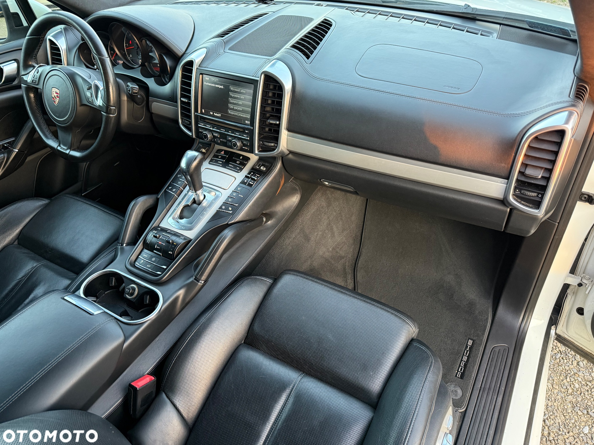 Porsche Cayenne Diesel Platinum Edition - 8