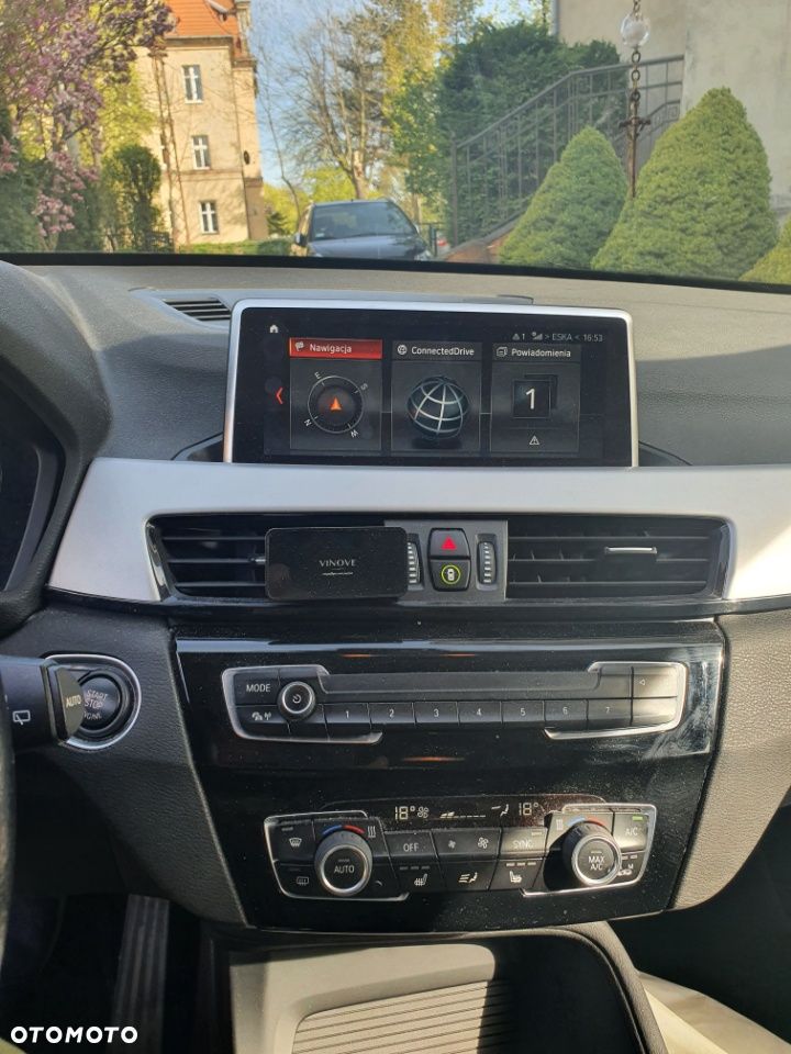 BMW X1 sDrive18i - 2