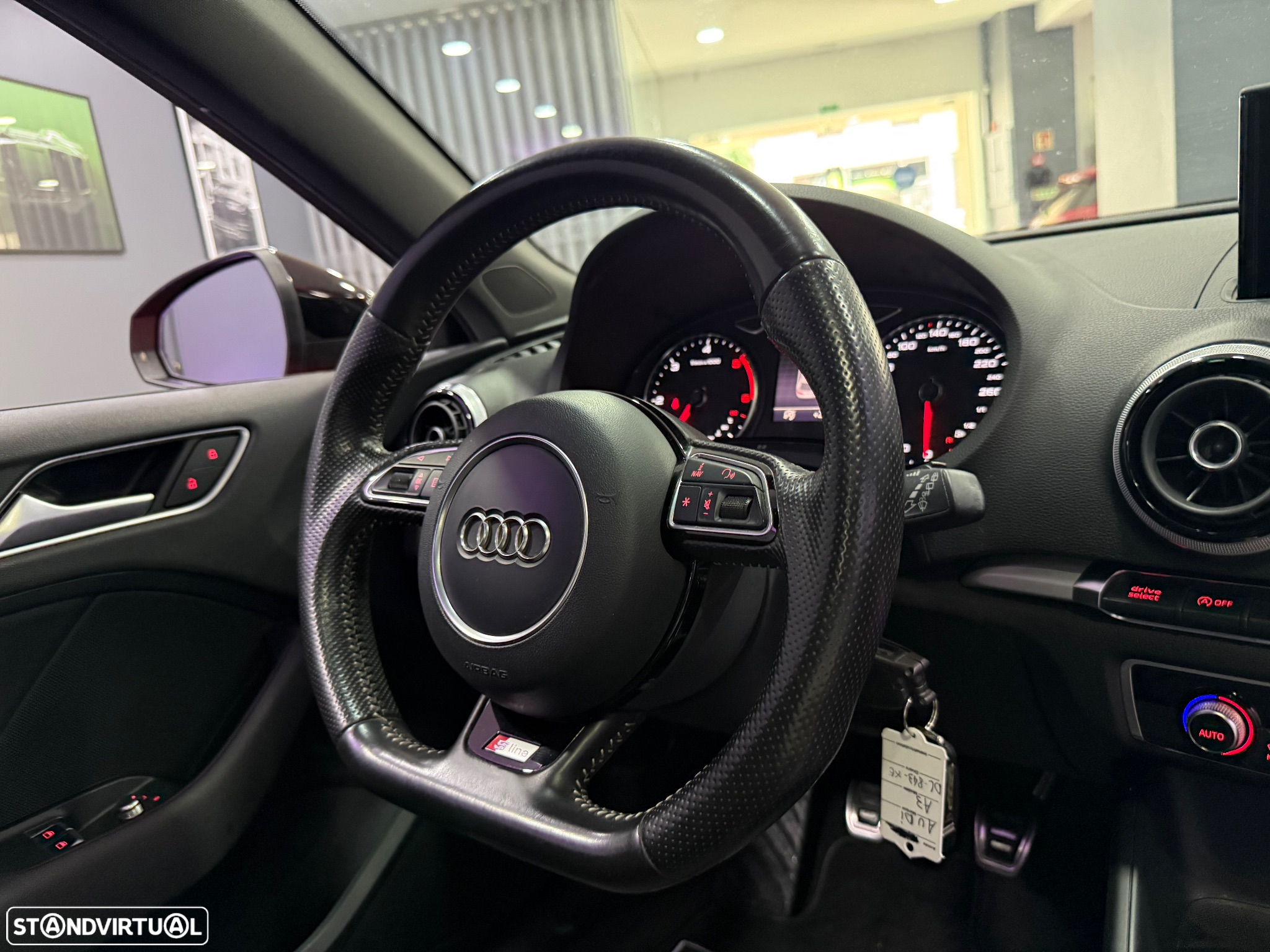 Audi A3 1.6 TDI S-line - 15