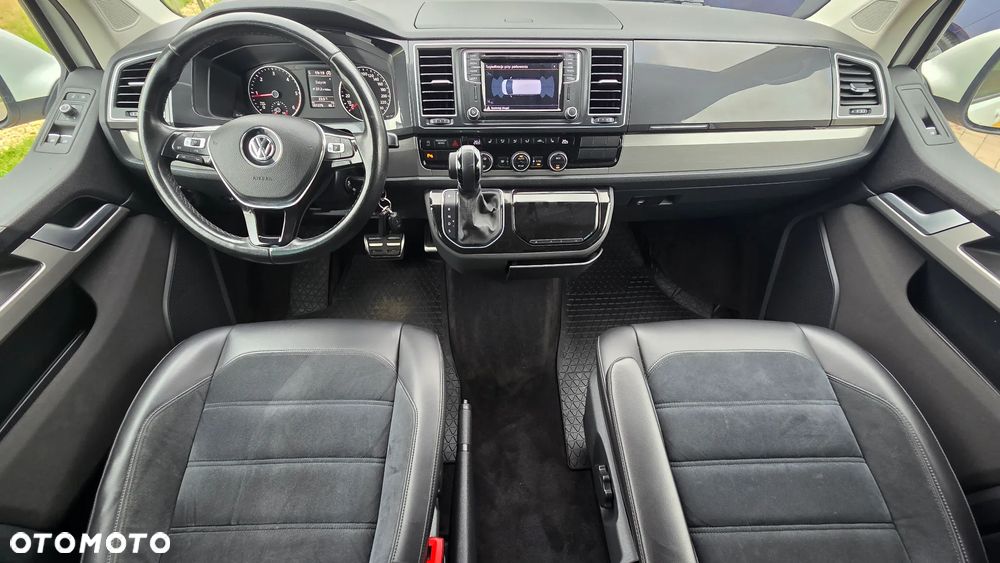 Volkswagen Multivan - 11