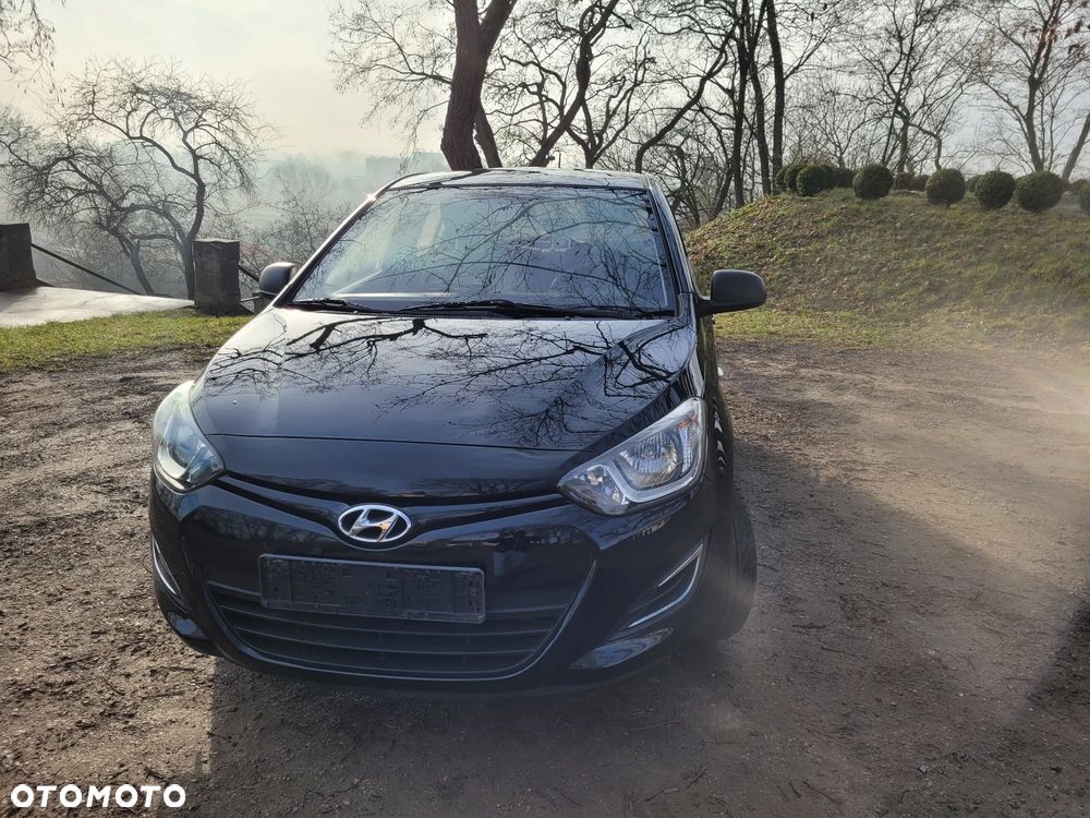 Hyundai i20 1.2 Fifa World Cup Edition - 22