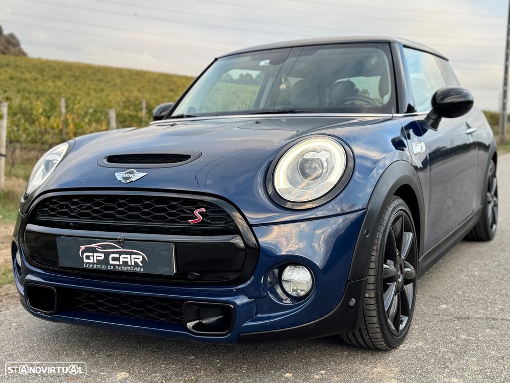 MINI 3 Portas Cooper SD Aut. - 2