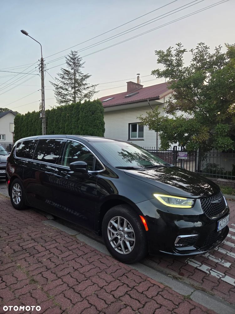Chrysler Pacifica - 37