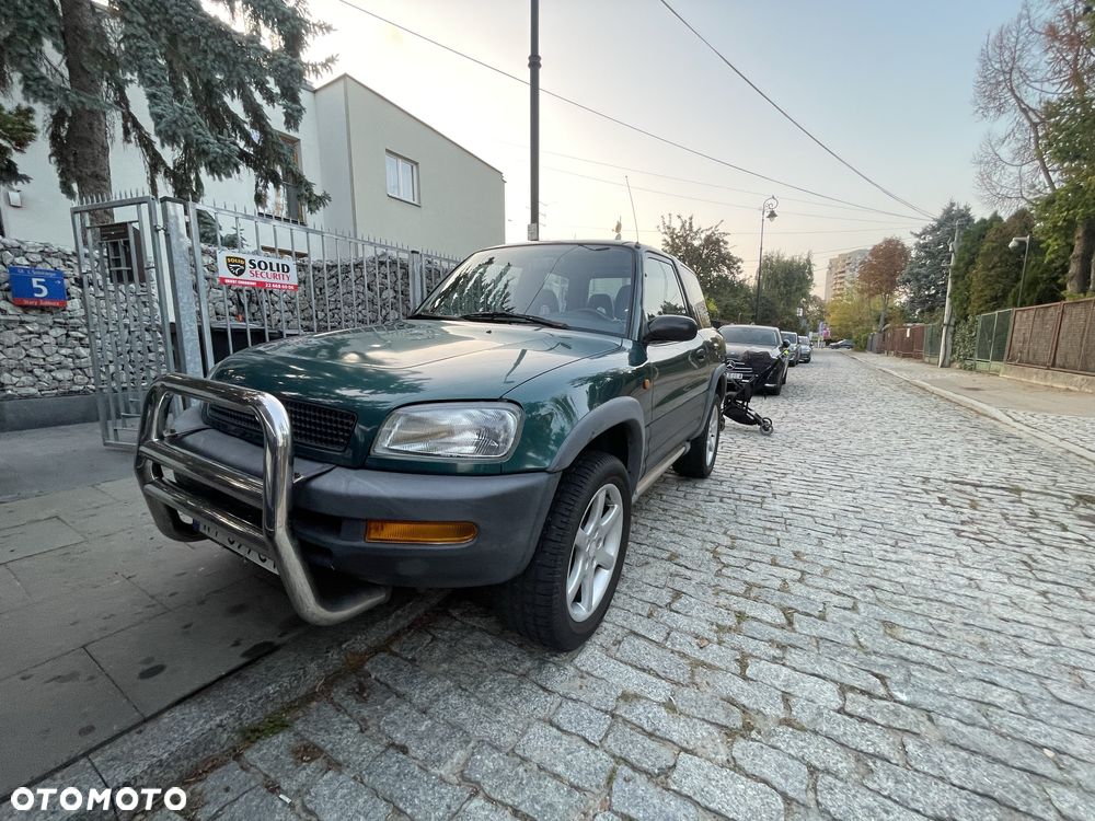Toyota RAV4 - 5