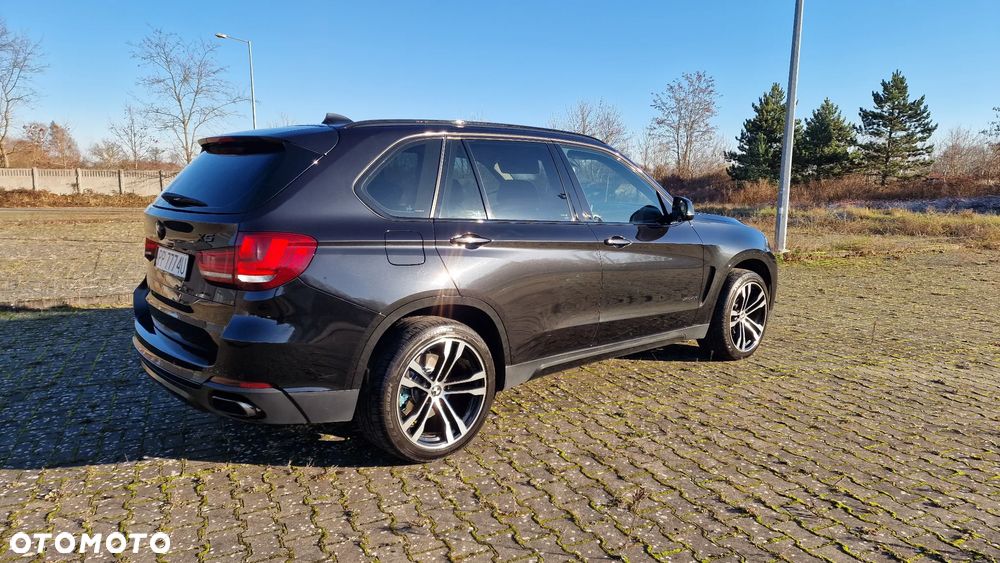 BMW X5 xDrive40d Sport-Aut - 9