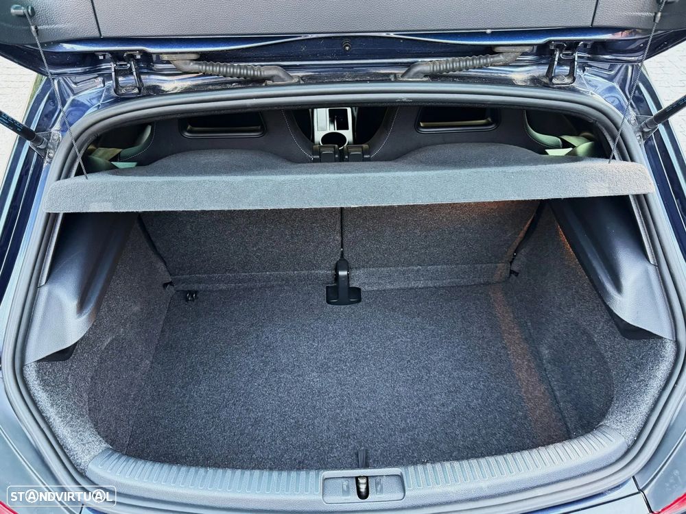 VW Scirocco 2.0 TDI Sport - 21