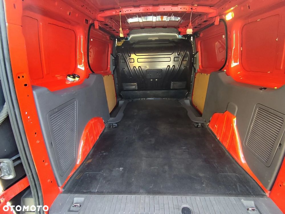 Ford Transit Connect MK2 - 6