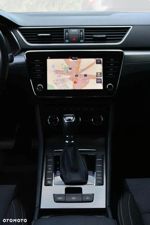 Skoda Superb 2.0 TDI SCR Style DSG - 14