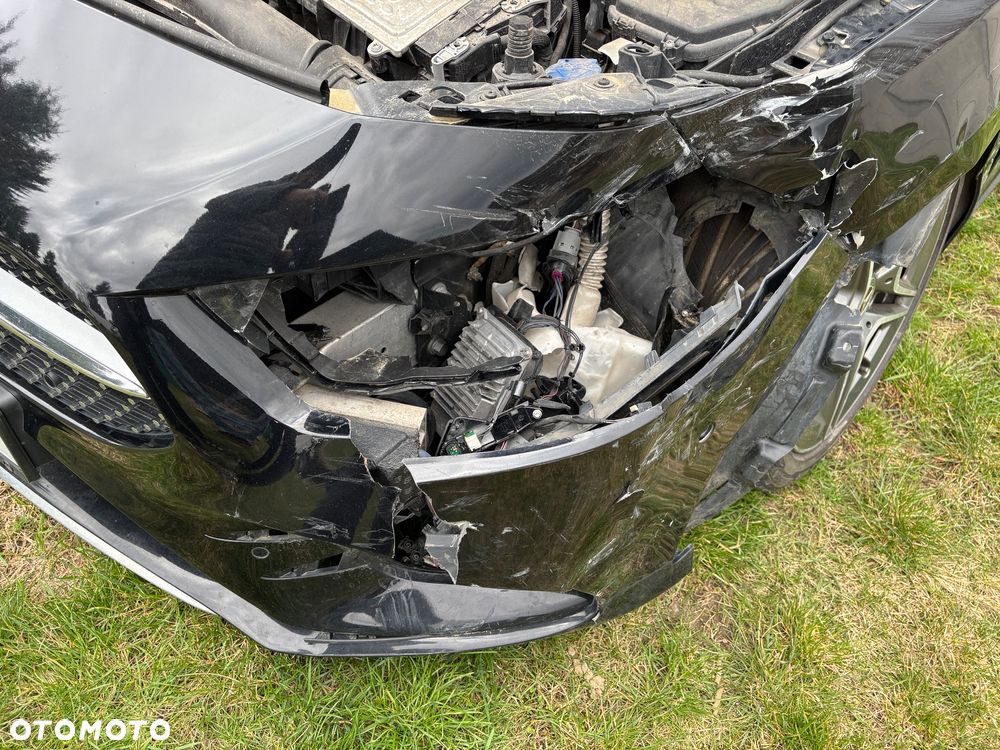 Mercedes-Benz Klasa A 200 AMG Line 7G-DCT - 18