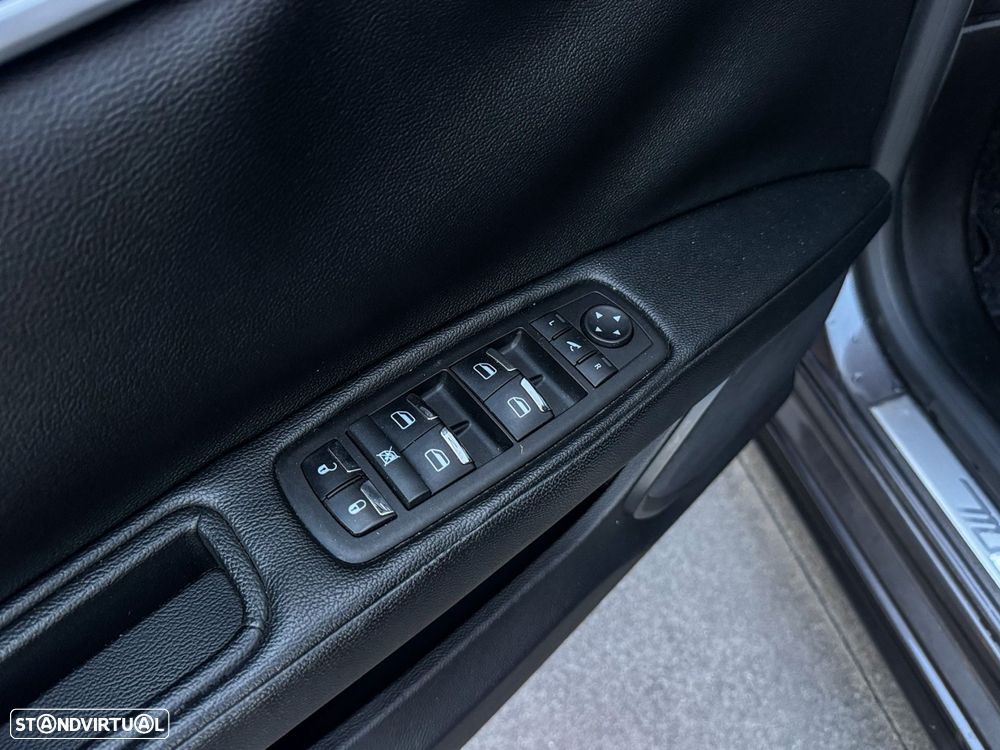 Maserati Ghibli Diesel GranSport - 27