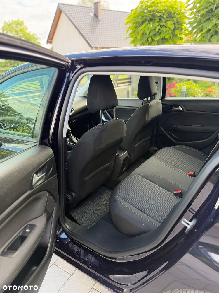 Peugeot 308 1.2 PureTech Access S&S - 11