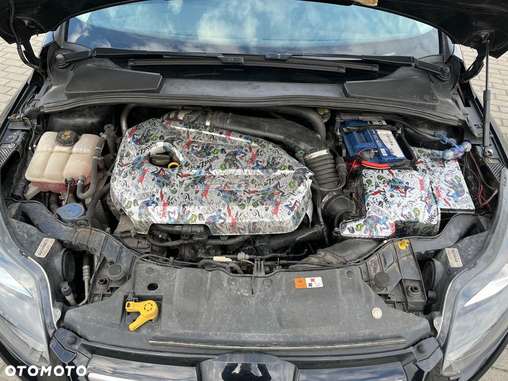 Ford Focus 1.6 EcoBoost Titanium - 11