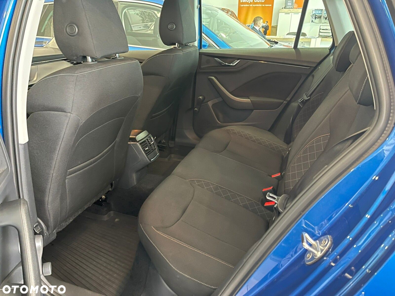 Skoda Kamiq 1.0 TSI Ambition DSG - 10