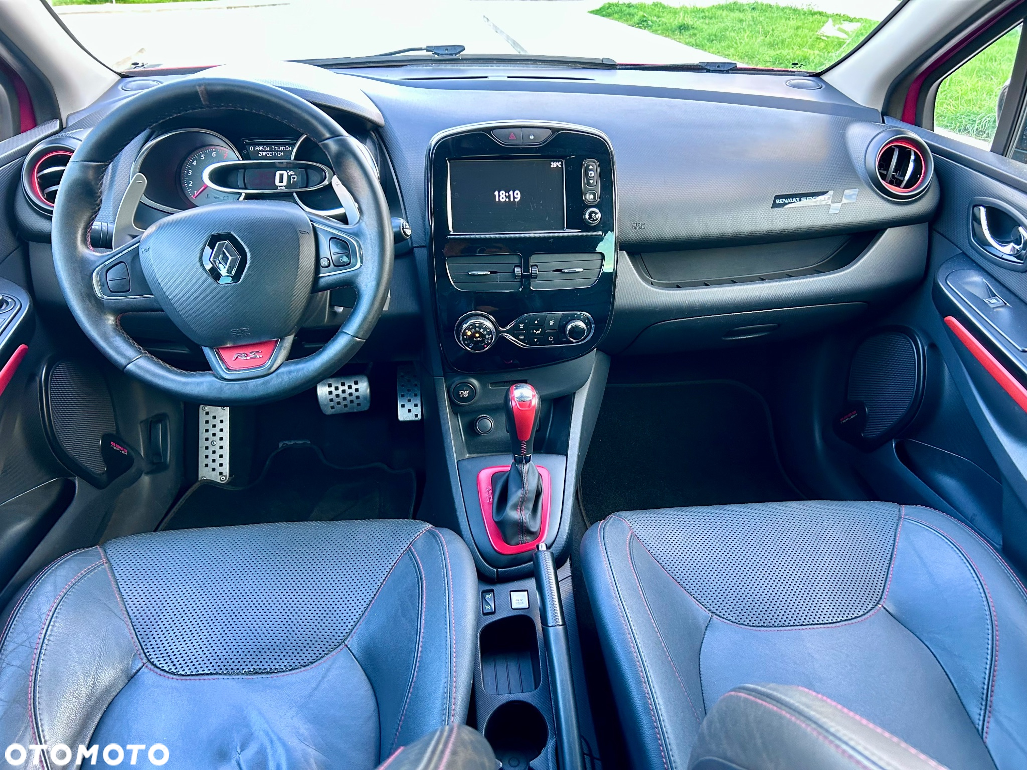 Renault Clio 1.6 R.S 200 EDC - 5