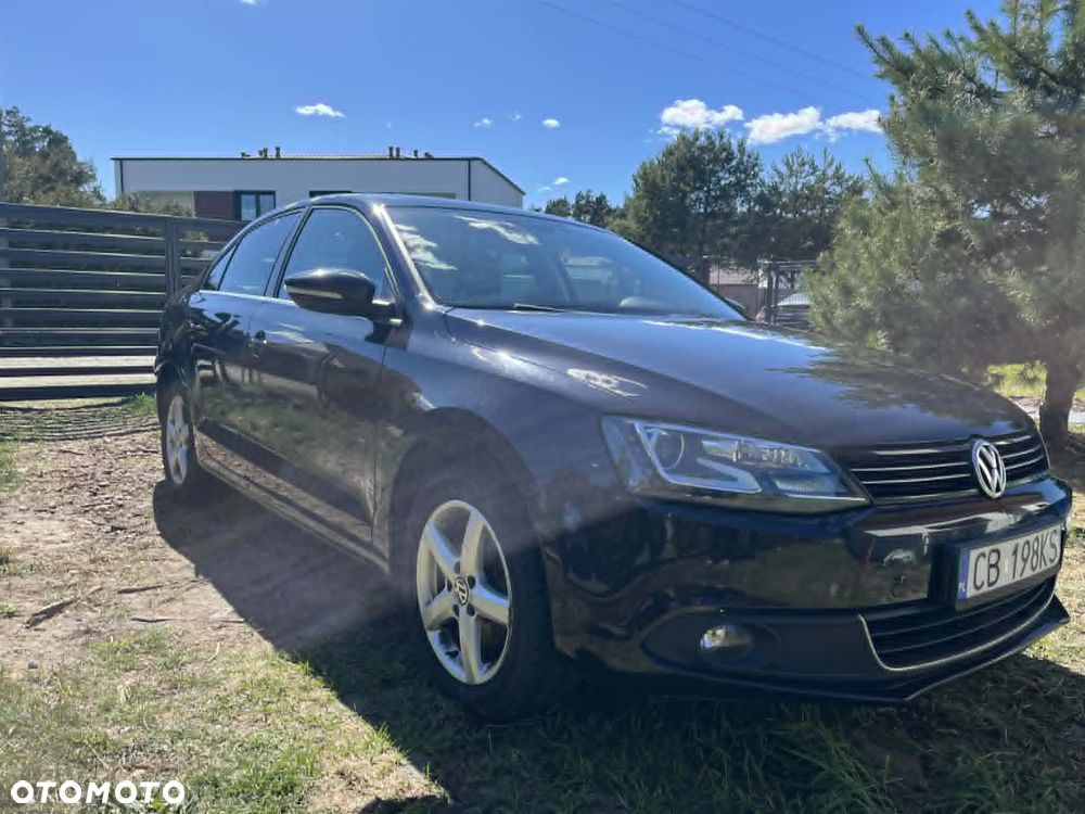 Volkswagen Jetta 1.4 TSI Highline - 4