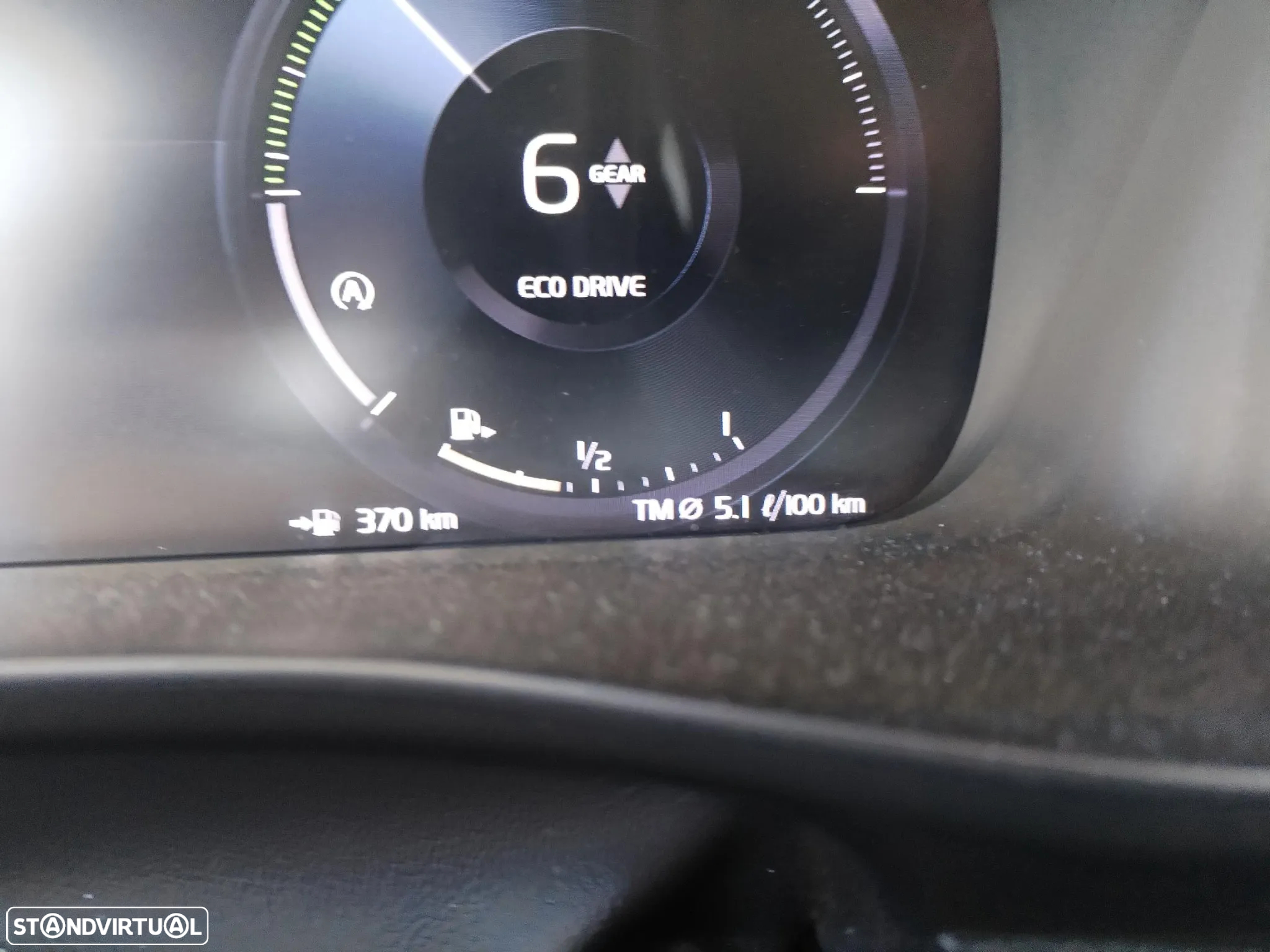 Volvo XC 40 1.5 T2 Essential - 12