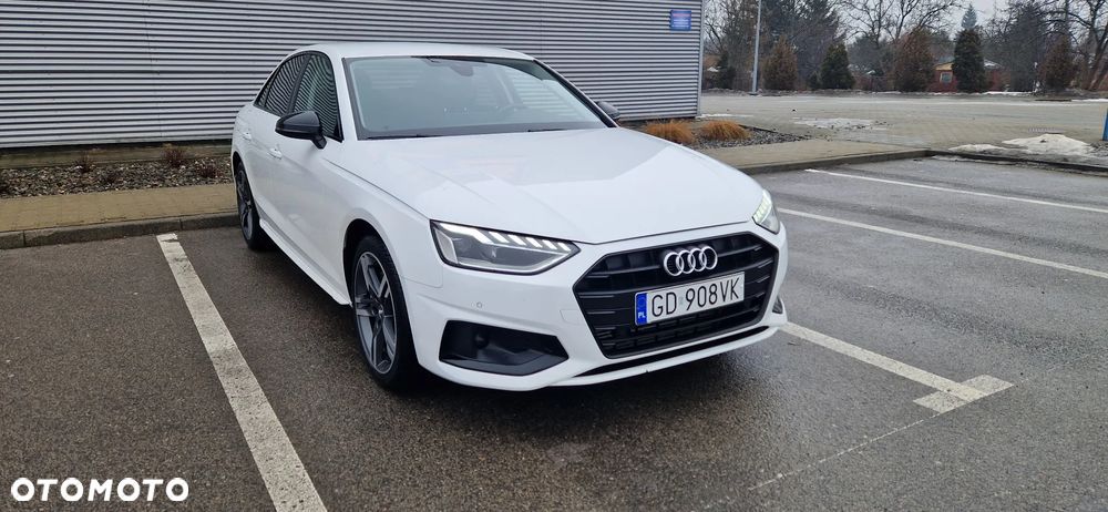 Audi A4 Limousine 40 TFSI mHEV S Line S tronic - 4