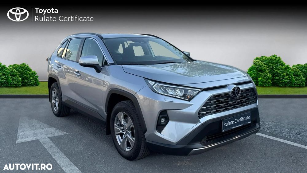 Toyota RAV4 - 24