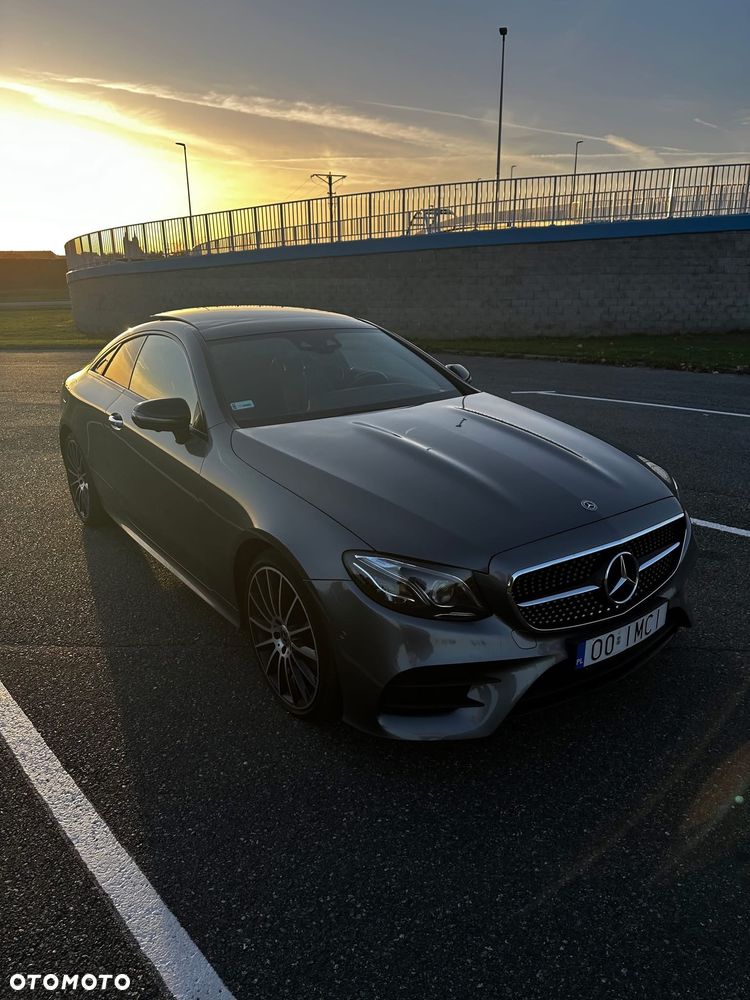 Mercedes-Benz Klasa E 220 d 4-Matic 9G-TRONIC - 2