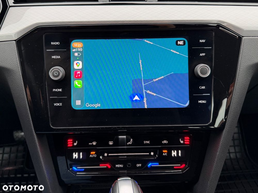 Volkswagen Passat 2.0 TDI EVO Business DSG - 32