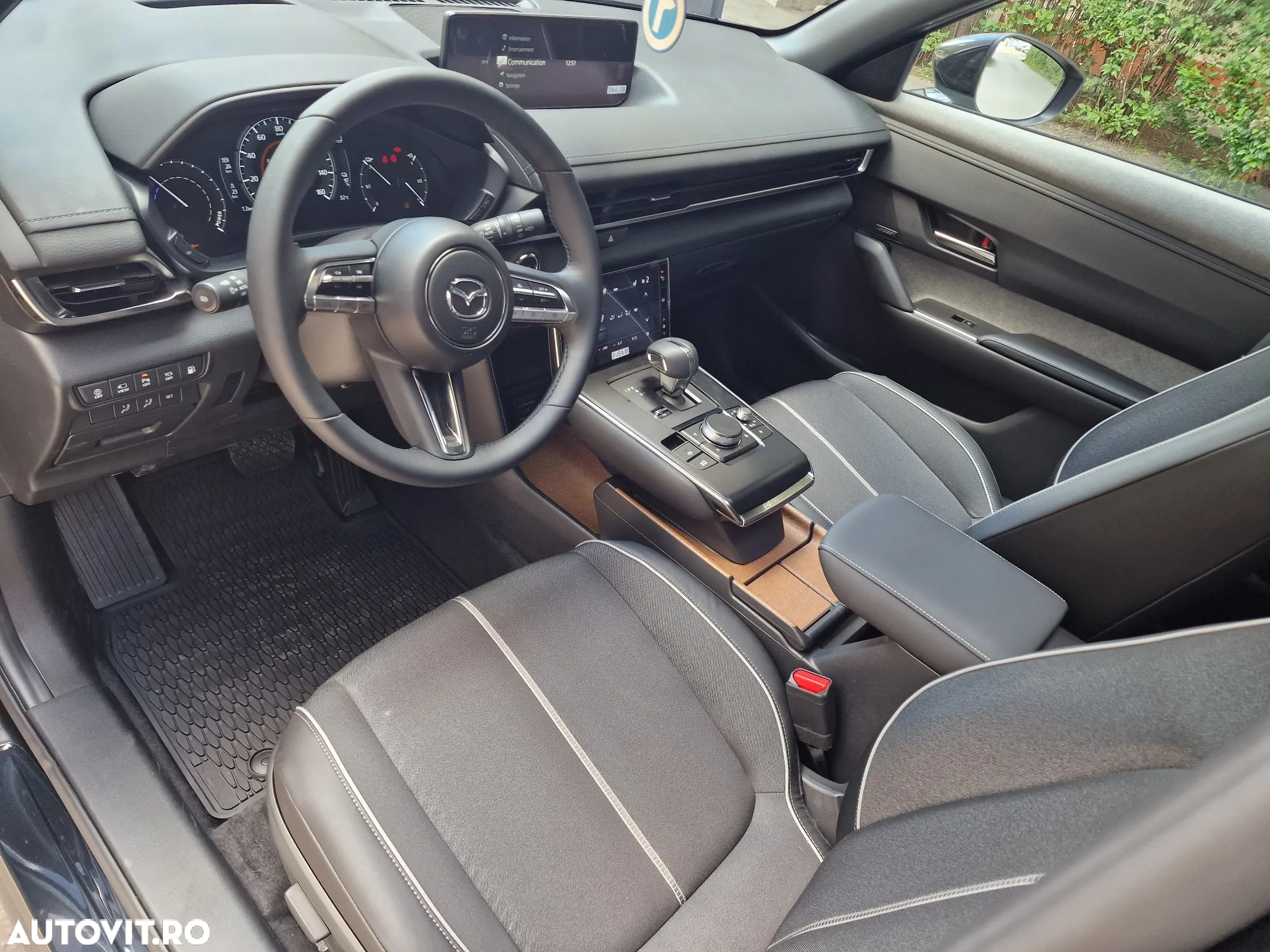 Mazda MX-30 e-SKYACTIV R-EV Edition R - 6