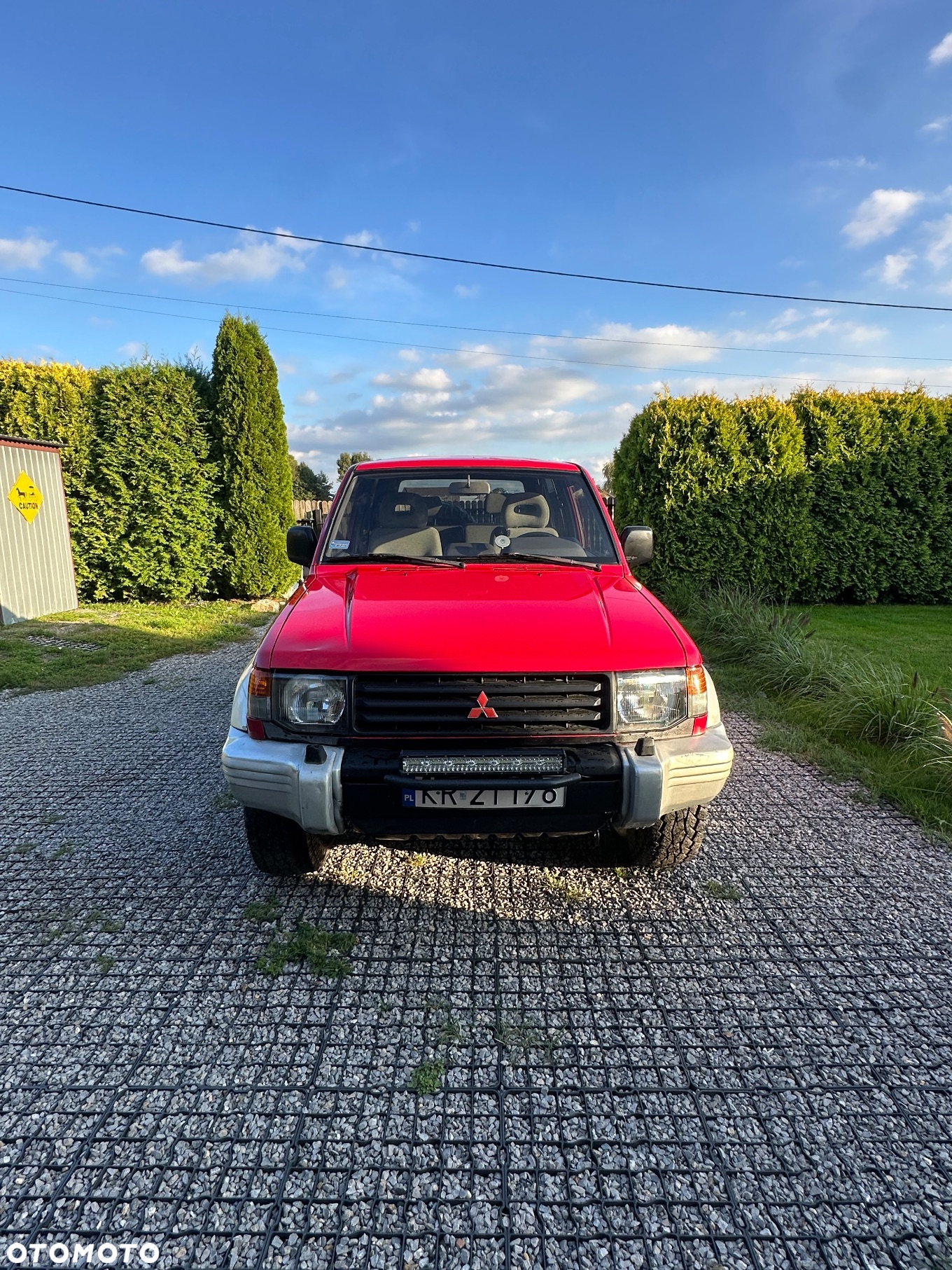 Mitsubishi Pajero 2.5 TD GLS - 2