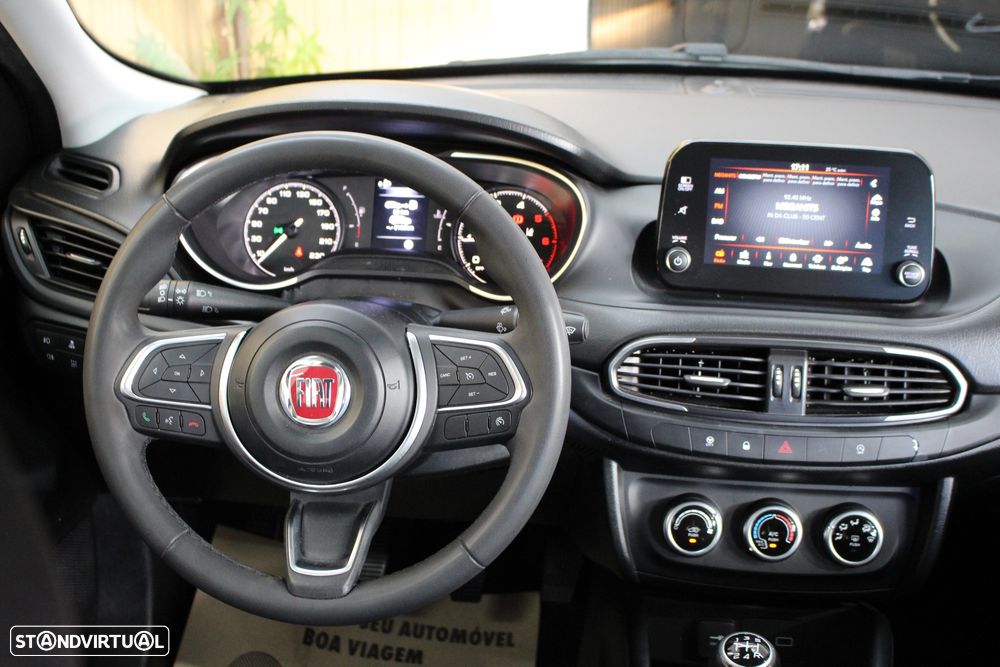 Fiat Tipo 1.3 MultiJet Life - 27