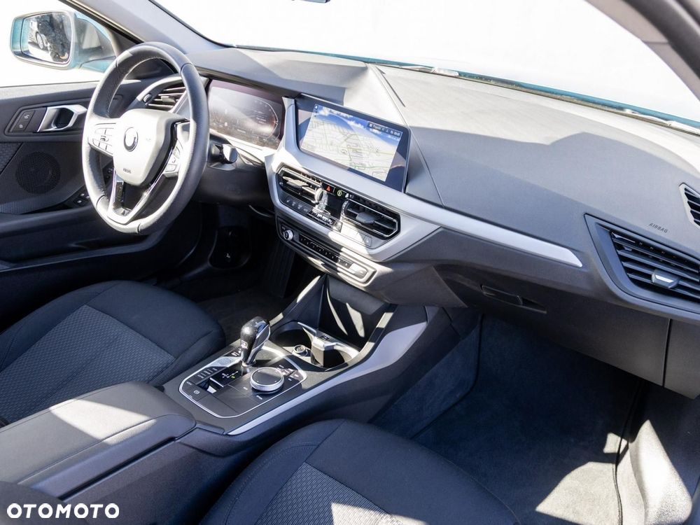 BMW Seria 1 - 15