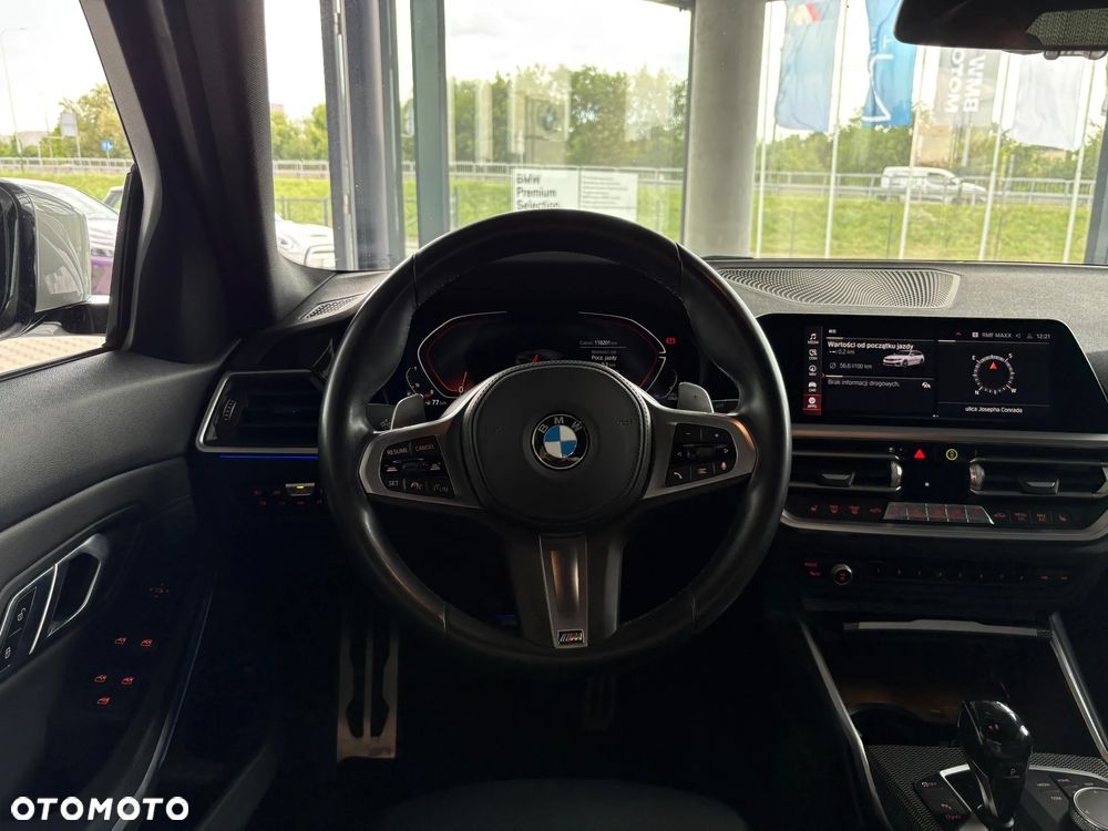 BMW Seria 3 330i xDrive M Sport sport - 27