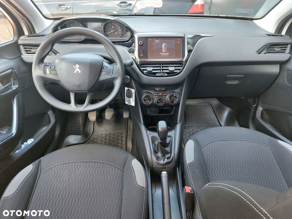 Peugeot 208 1.6 BlueHDi Active - 11