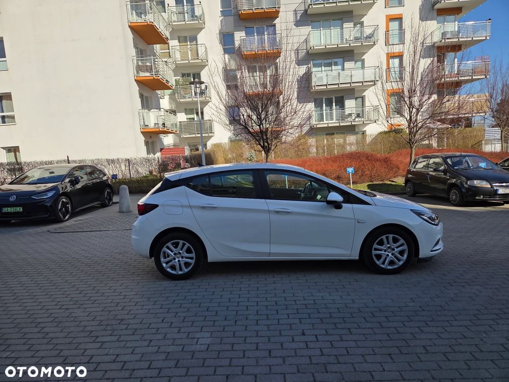 Opel Astra 1.6 CDTI Essentia S&S - 4