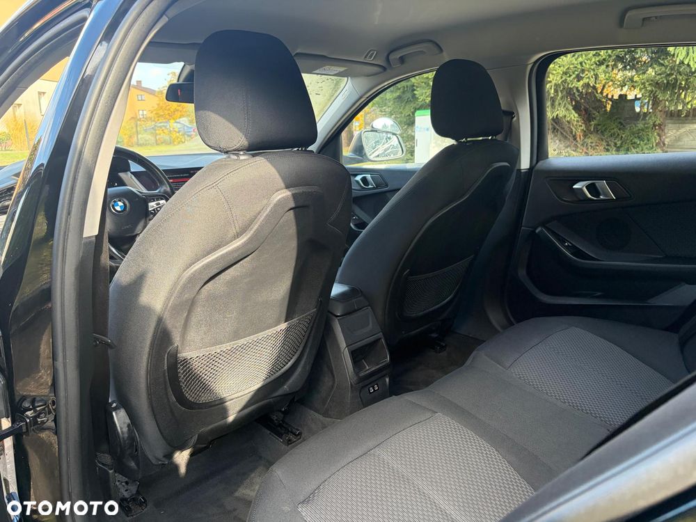 BMW Seria 1 - 20