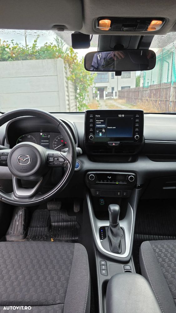 Mazda 2 - 10