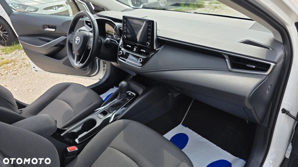 Toyota Corolla 1.8 Hybrid GPF Comfort - 16