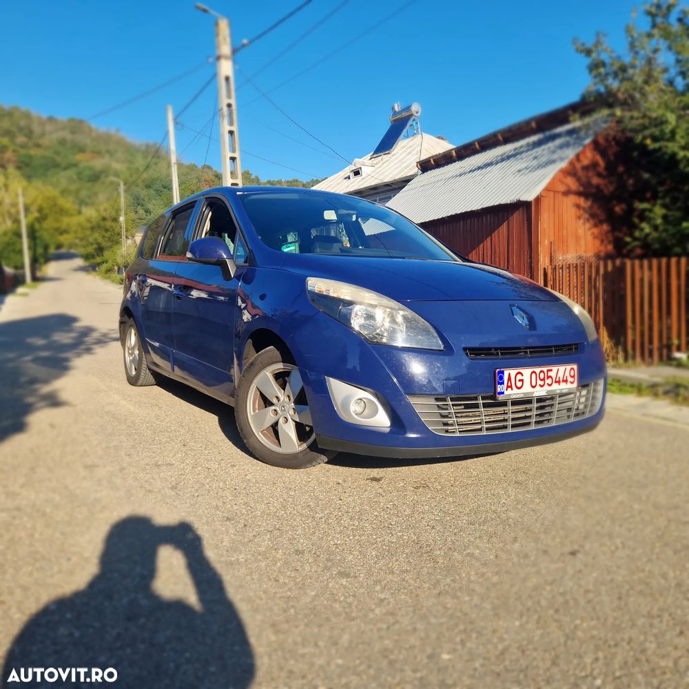 Renault Grand Scenic - 2