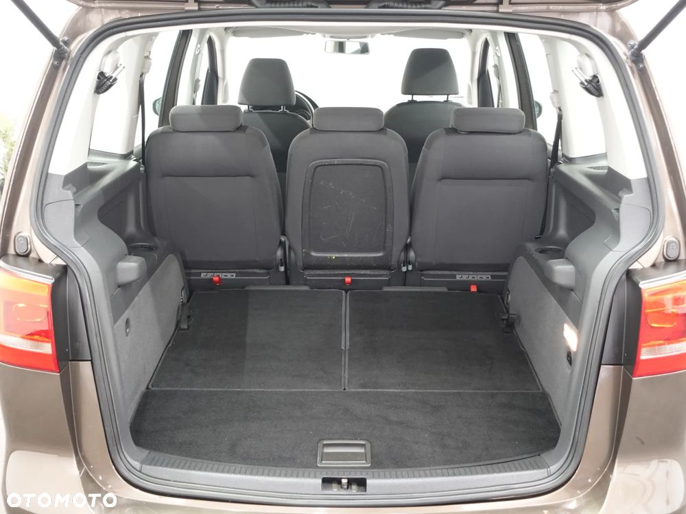 Volkswagen Touran 1.2 TSI BlueMotion Technology Trendline - 23
