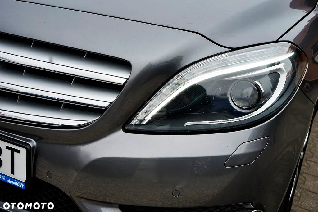 Mercedes-Benz Klasa B 180 CDI (BlueEFFICIENCY) - 15
