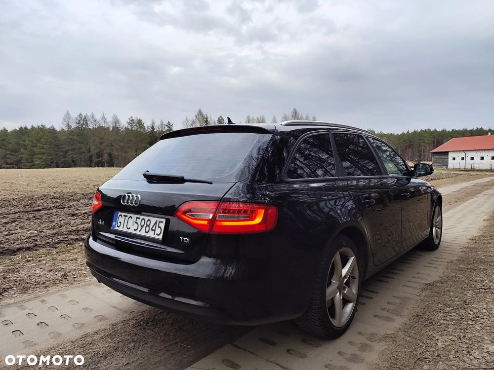 Audi A4 Avant 2.0 TDI S tronic - 6