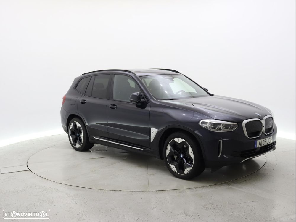 BMW iX3 Impressive - 10