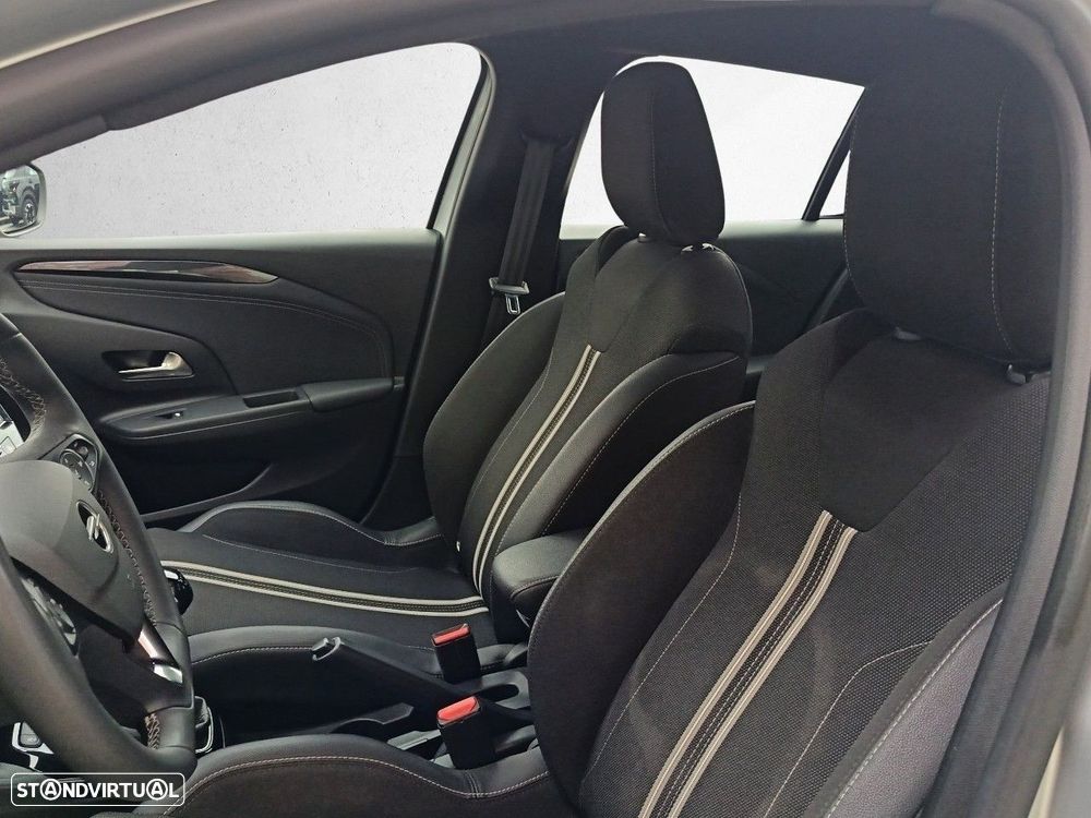 Opel Corsa 1.2 T GS - 9