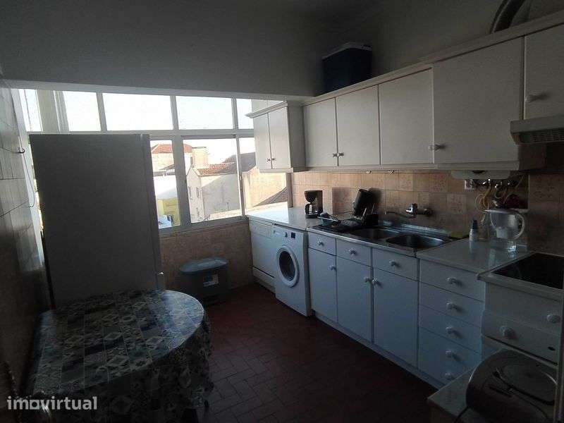 Apartamento T2 + 2 Mobilado - Grande imagem: 3/12
