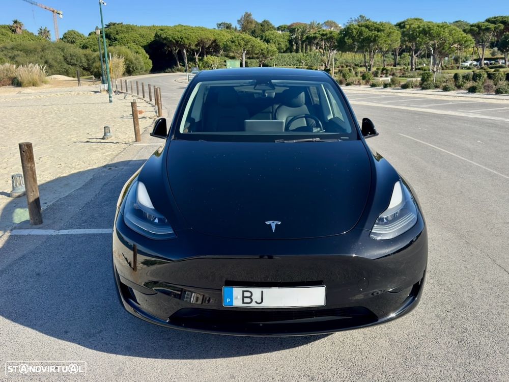 Tesla Model Y Long-Range RWD - 5