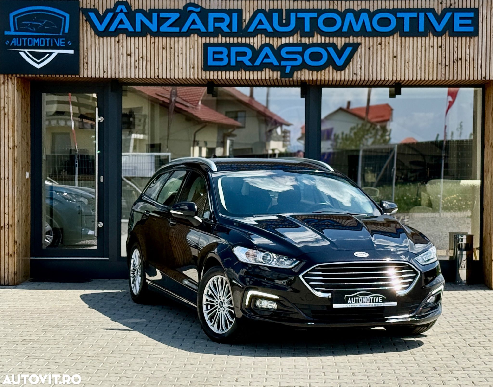 Ford Mondeo 2.0 TDCi Powershift Titanium - 1