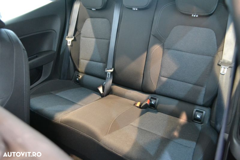 Renault Clio - 13