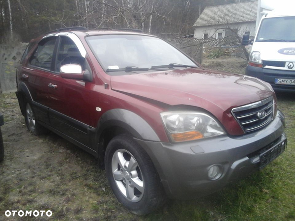 kia sorento 2007r na części drzwi,błotniki,klapy i inne