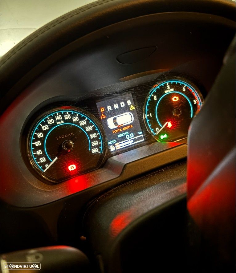 Jaguar XF Sportbrake 2.2 D Premium Luxury - 6