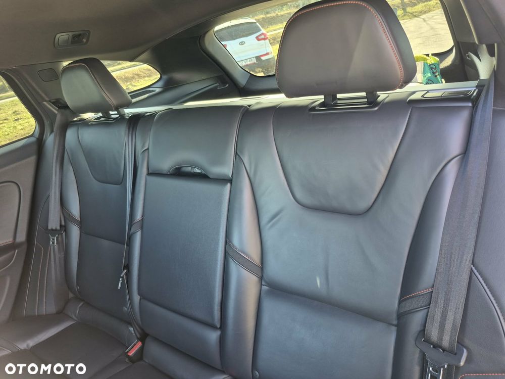 Volvo V60 D2 Geartronic - 21
