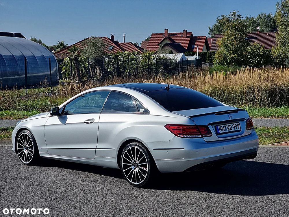 Mercedes-Benz Klasa E - 4